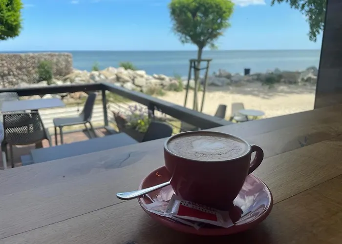 Dom Na Wzgorzu Z Widokiem Na Morze - Etezje * Mechelinki